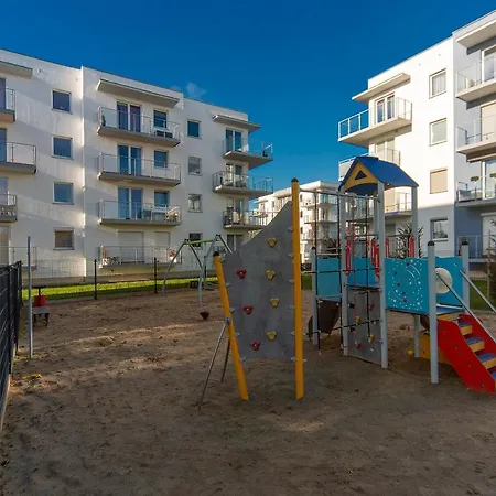 Appartement Apartament Brazowy Kołobrzeg